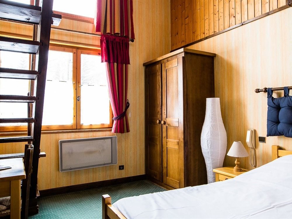 Le Taconet Hotel Льо Праз де Лис Екстериор снимка